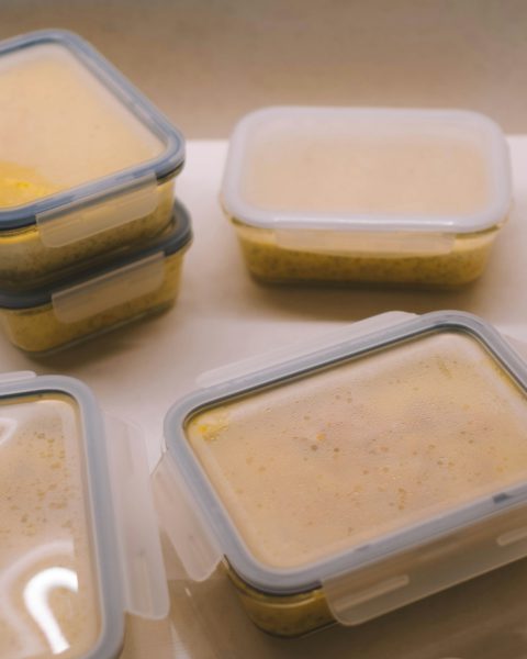 Plast je past: Proč se rozloučit s plastovými nádobami a vsadit na sklo